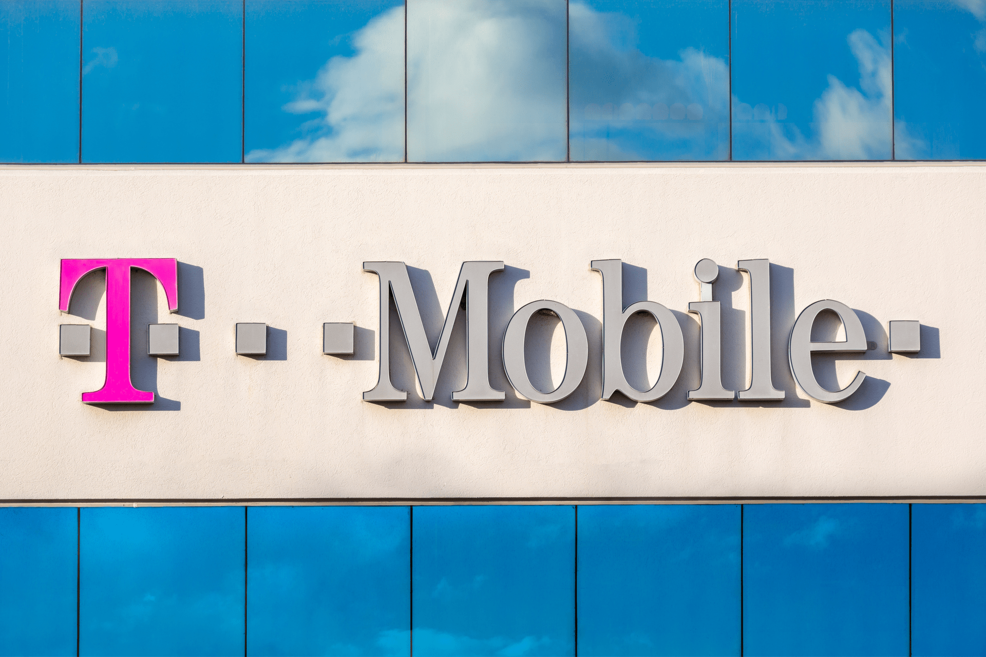 T-Mobile, Featured Image