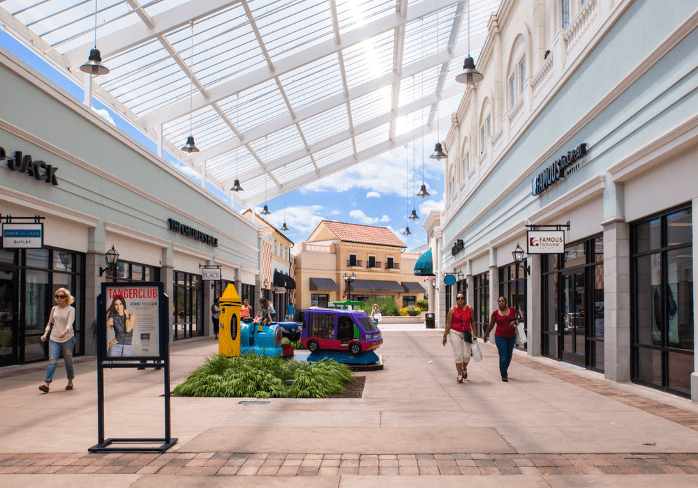 Tanger Outlets Outlet Mall